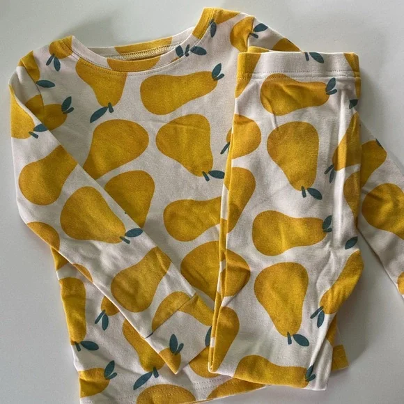 5T Old Navy Pajama Bundle